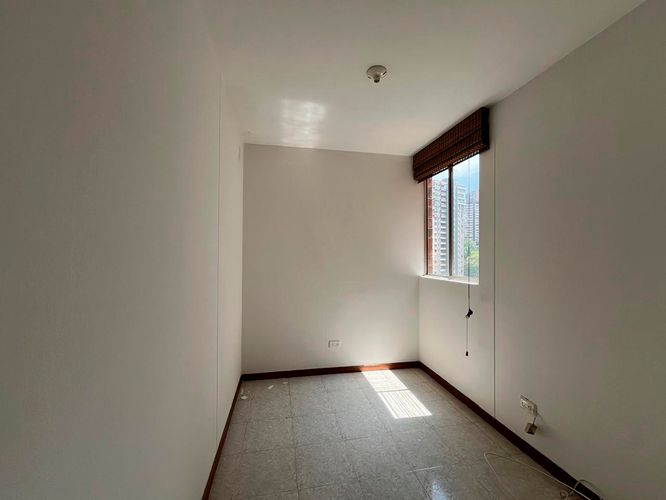 Apartamento de 3 alcobas en arriendo en El Poblado, Medellín, 92 m² · foto 7 de 15