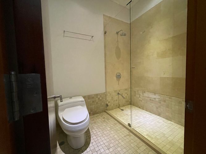 Apartamento de 3 alcobas en arriendo en Chicó Reservado, Bogotá, 316 m² · foto 14 de 19