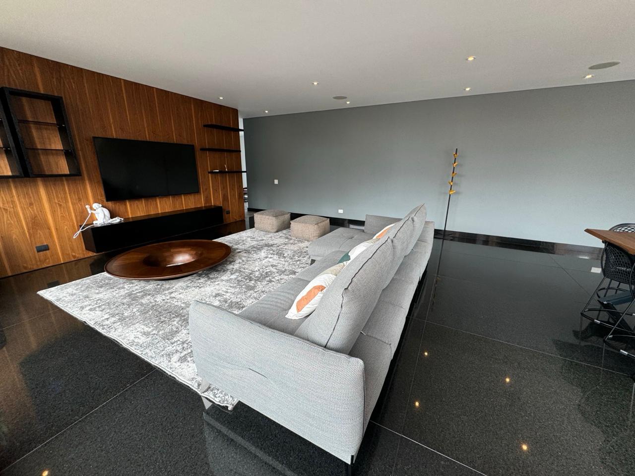 Apartamento en venta en Chico Norte, Bogotá · foto 4 de 24