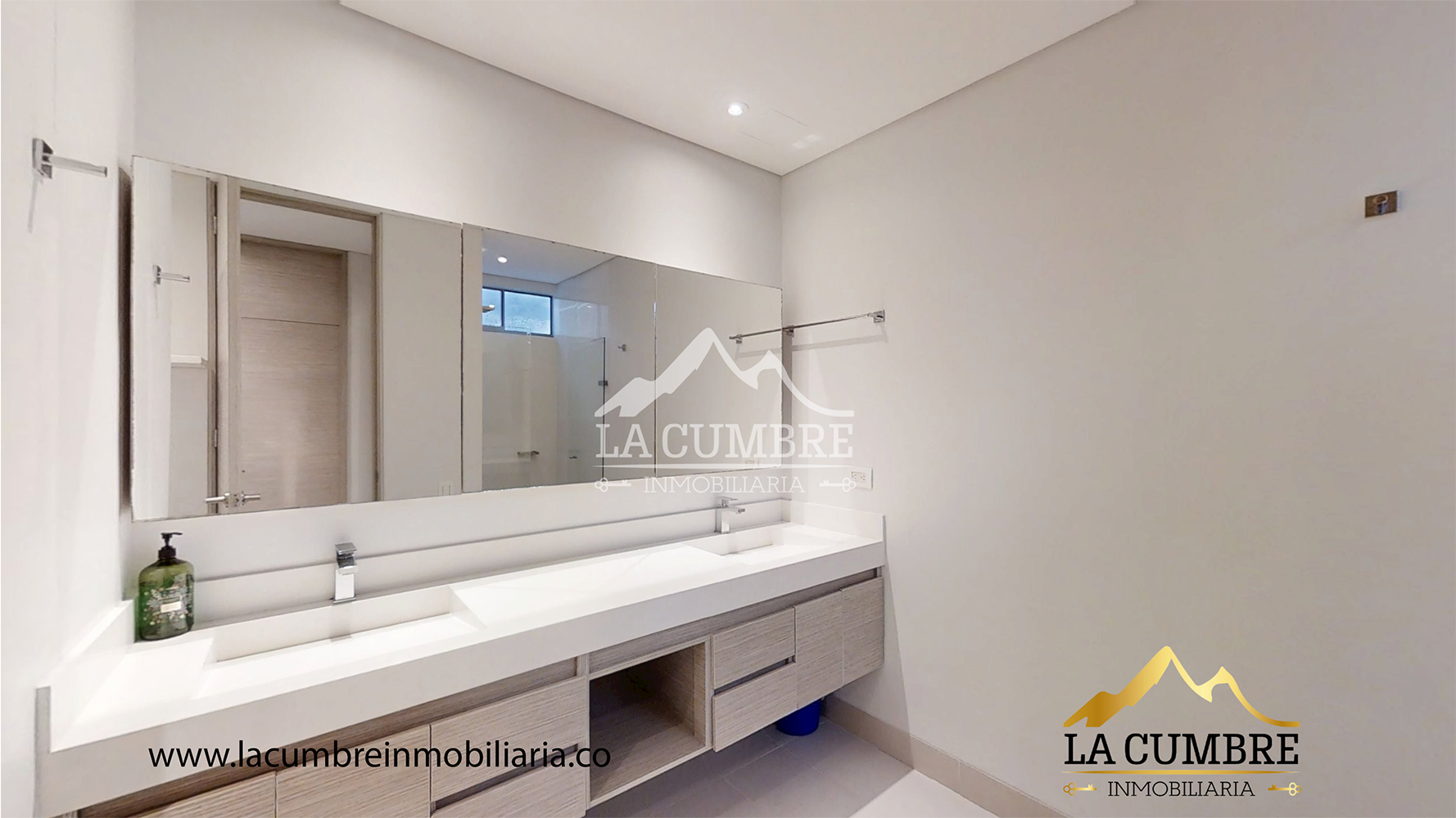 Apartamento en arriendo en Provenza, Medellín · foto 17 de 18