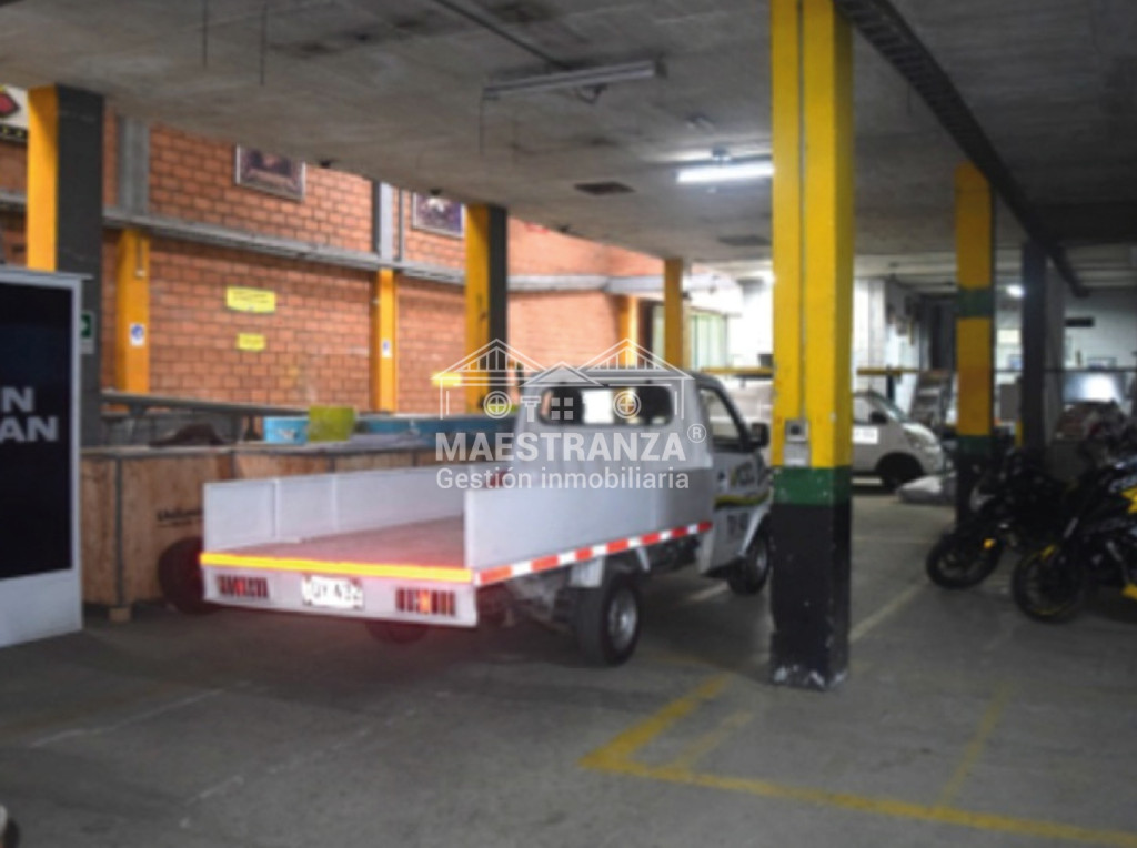 Warehouse for sale in Guayabal, Medellín 5