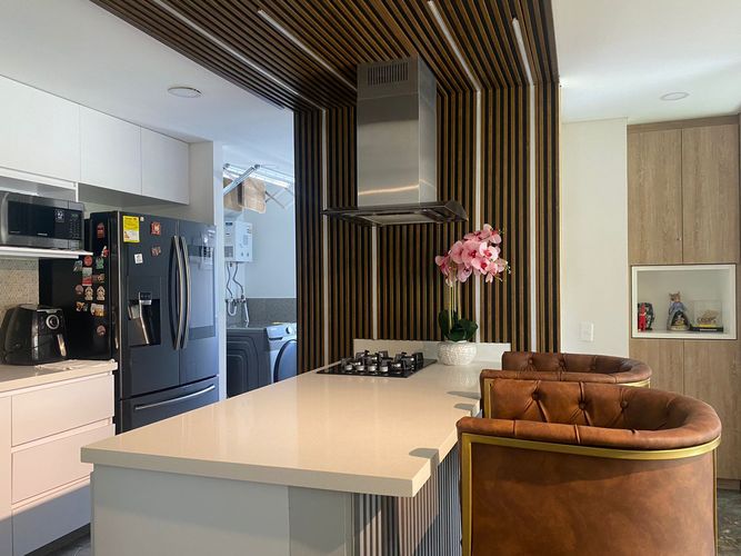 Apartamento de 2 alcobas en arriendo en El Poblado, Medellín, 69 m² · foto 4 de 18
