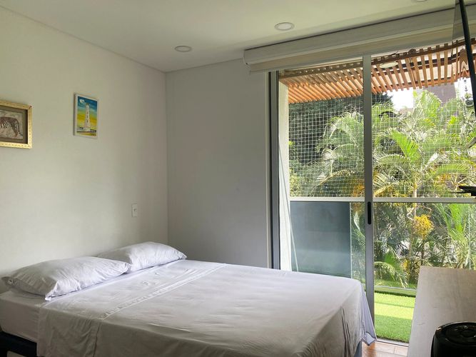 Apartamento de 2 alcobas en arriendo en El Poblado, Medellín, 69 m² · foto 11 de 18