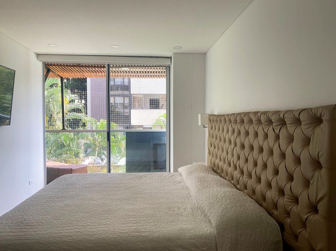 Apartamento de 2 alcobas en arriendo en El Poblado, Medellín, 69 m² · foto 13 de 18