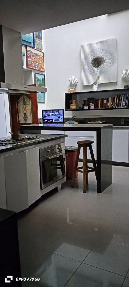 Casa de 3 alcobas en venta en Los Rosales, Bogotá, 450 m² · foto 19 de 21