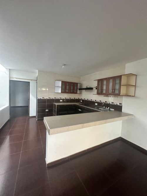 Casa de 1 alcoba en venta en Los Comuneros I Etapa, Cali, 180 m² · foto 6 de 22