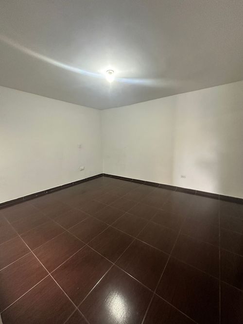 Casa de 1 alcoba en venta en Los Comuneros I Etapa, Cali, 180 m² · foto 17 de 22