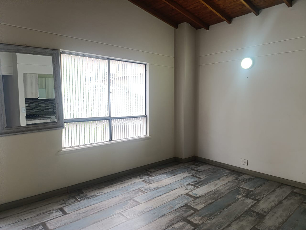 Apartamento en venta en El Poblado, Medellín · foto 4 de 19