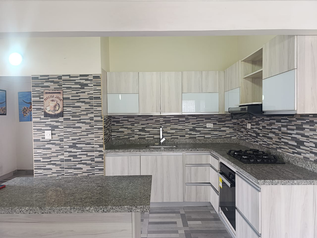 Apartamento en venta en El Poblado, Medellín · foto 7 de 19