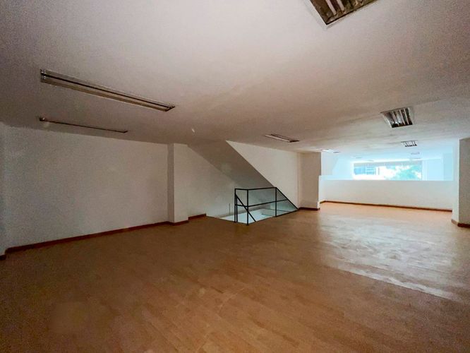 Local en arriendo en Ciudad Real, Envigado, 145 m² · foto 4 de 7