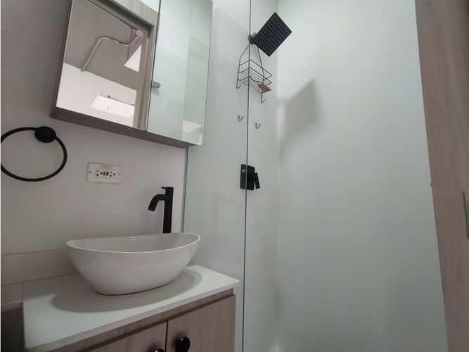 Oficina en arriendo en Las Palmas, Medellín, 37 m² · foto 7 de 15