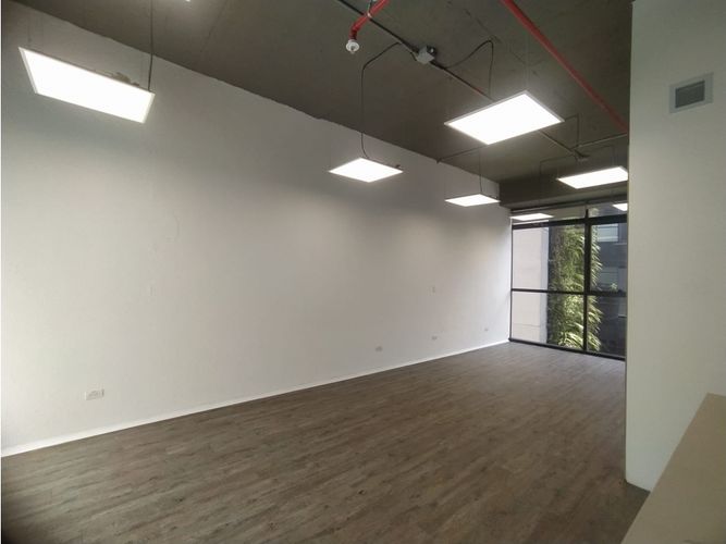 Oficina en arriendo en Las Palmas, Medellín, 37 m² · foto 10 de 15