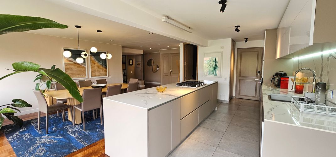 Apartamento de 3 alcobas en venta en La Cabrera, Bogotá, 253 m² · foto 8 de 17