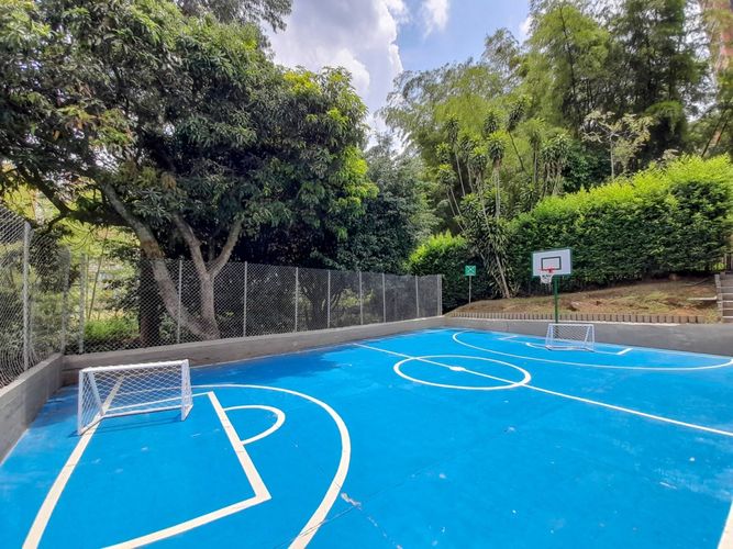 Casa de 3 alcobas en venta en Los Balsos, Medellín, 275 m² · foto 22 de 24