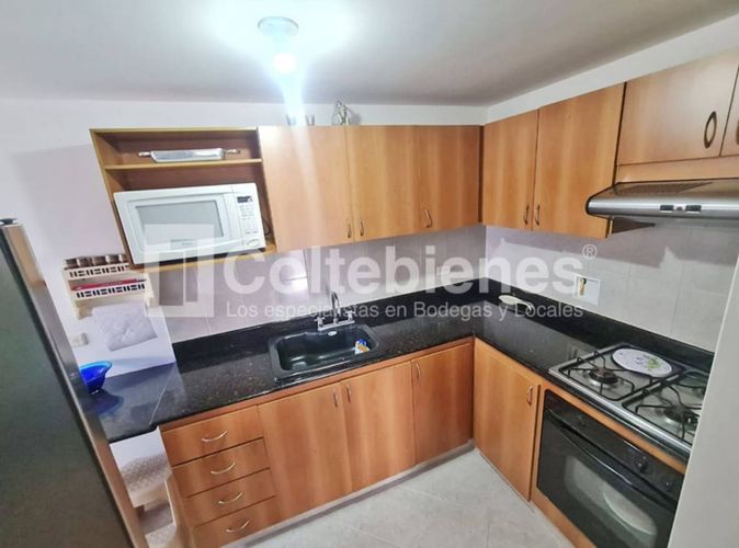 Apartamento de 3 alcobas en venta en El Poblado, Medellín, 94 m² · foto 6 de 24