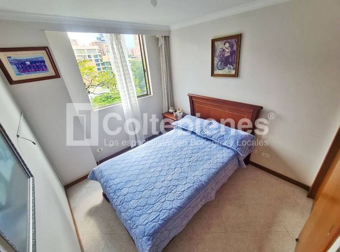 Apartamento de 3 alcobas en venta en El Poblado, Medellín, 94 m² · foto 10 de 24