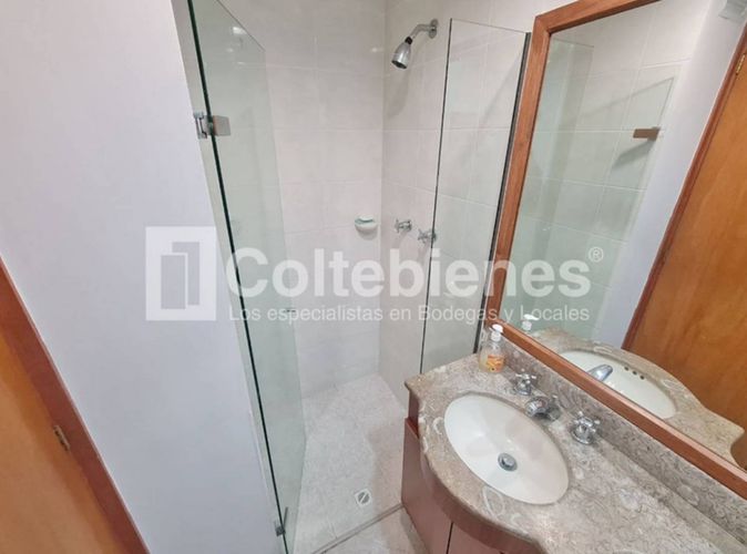 Apartamento de 3 alcobas en venta en El Poblado, Medellín, 94 m² · foto 12 de 24