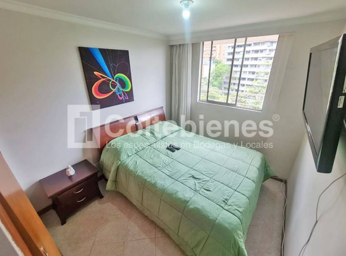 Apartamento de 3 alcobas en venta en El Poblado, Medellín, 94 m² · foto 17 de 24