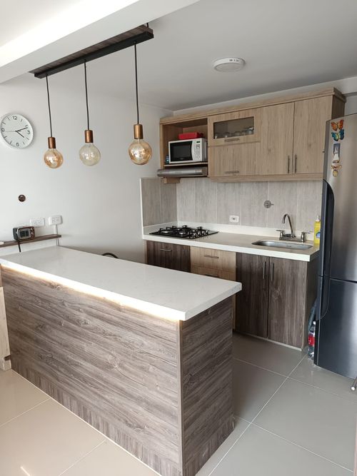 Apartamento de 3 alcobas en venta en Bucaros, Bello, 87 m² · foto 2 de 13