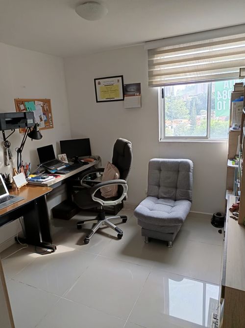 Apartamento de 3 alcobas en venta en Bucaros, Bello, 87 m² · foto 7 de 13