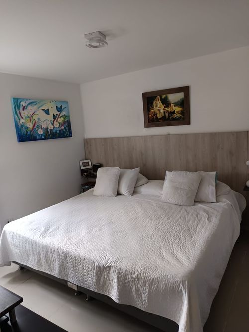 Apartamento de 3 alcobas en venta en Bucaros, Bello, 87 m² · foto 10 de 13