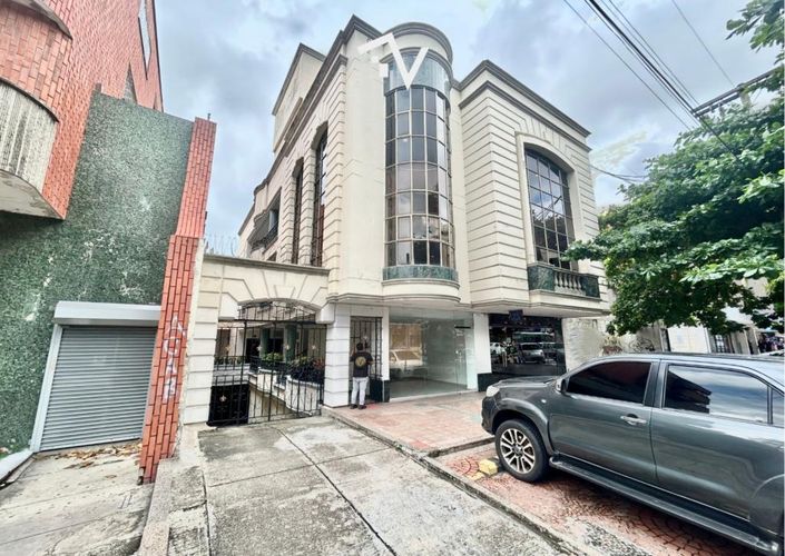 Edificio en venta en America, Barranquilla, 1082 m² · foto 3 de 24