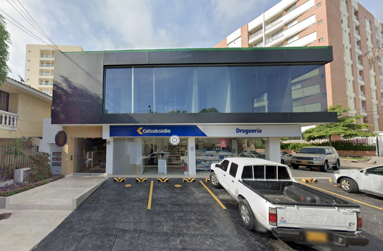 Edificio en venta en Paraiso, Barranquilla, 425 m² · foto 2 de 9
