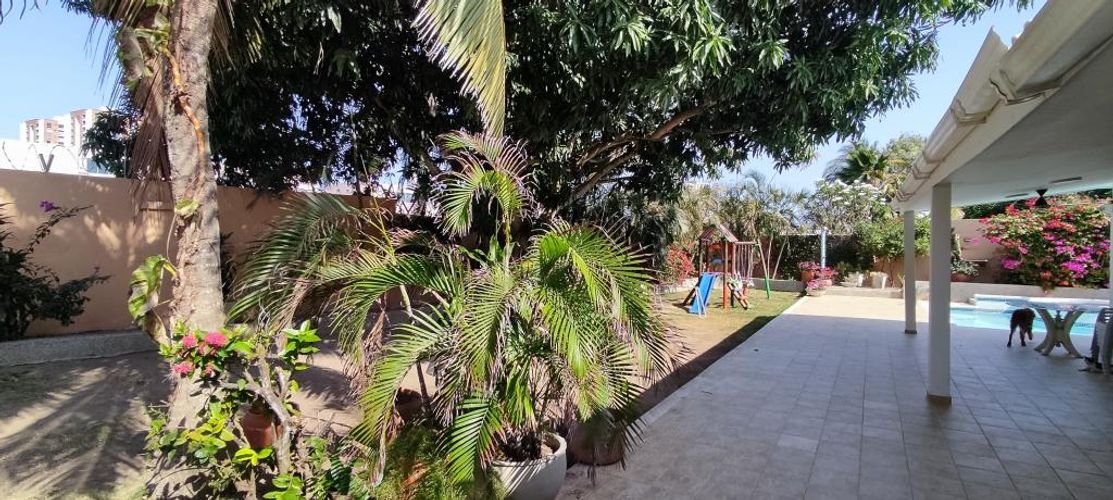Casa de 5 alcobas en venta en Villa Campestre, Barranquilla, 600 m² · foto 22 de 24
