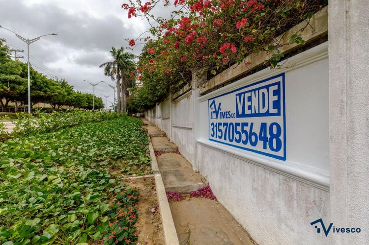 Lote en venta en Villa Santos, Barranquilla, 2420 m² · foto 5 de 24