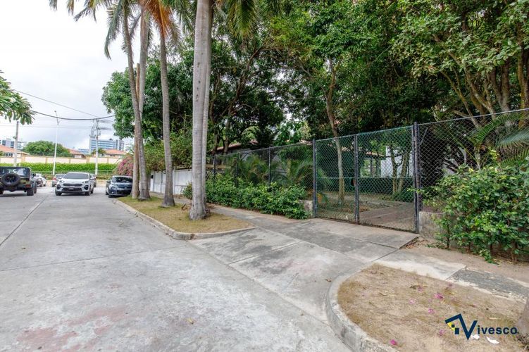 Lote en venta en Villa Santos, Barranquilla, 2420 m² · foto 12 de 24