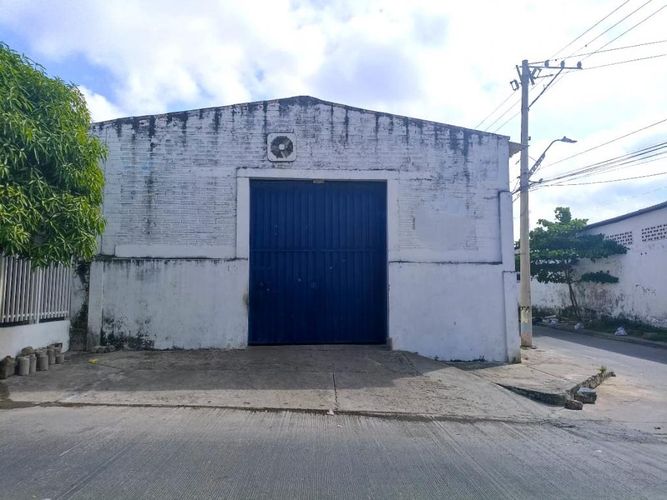 Bodega en venta en La Pradera, Barranquilla, 442 m² · foto 3 de 5