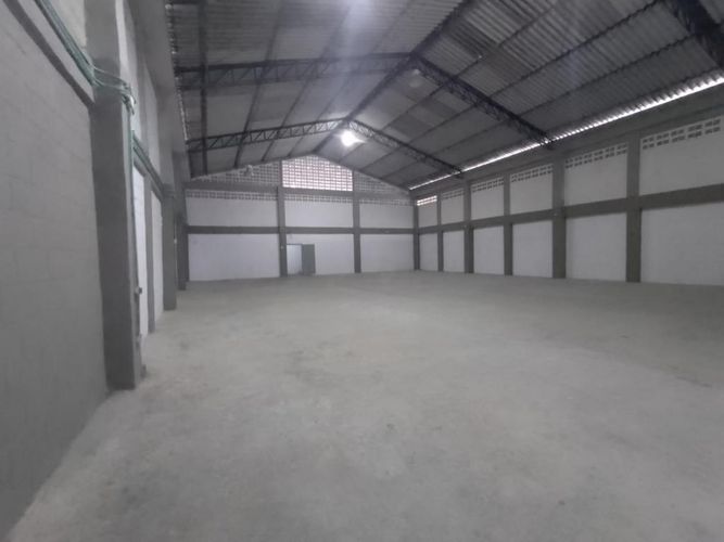 Bodega en venta en Chiquinquira, Barranquilla, 600 m² · foto 3 de 12