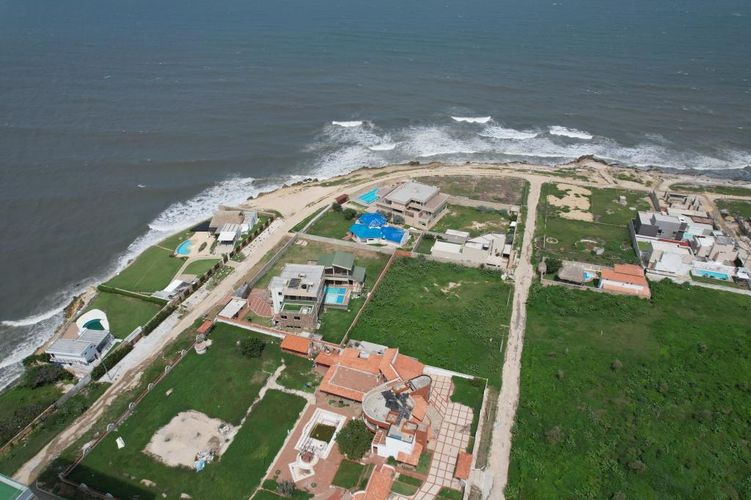 Lote en venta en Sabanilla, Puerto Colombia, 7439 m² · foto 3 de 17