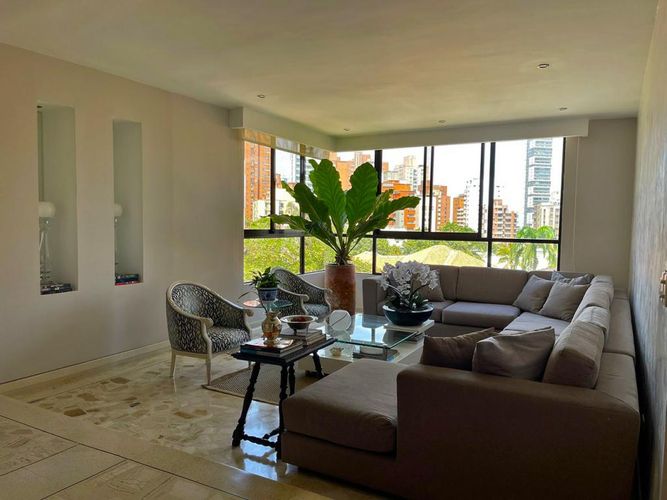 Apartamento de 3 alcobas en venta en Altos Del Prado, Barranquilla, 275 m² · foto 3 de 14