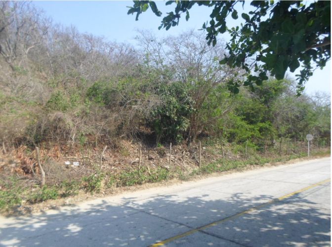 Lote en venta en Barranquilla, 41259 m² · foto 8 de 19
