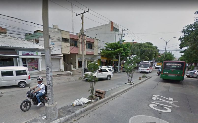 Edificio en venta en Las Delicias, Barranquilla, 318 m² · foto 2 de 2
