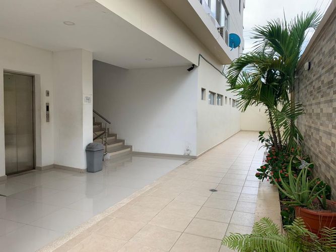 Edificio en venta en La Concepcion, Barranquilla, 1576 m² · foto 11 de 24