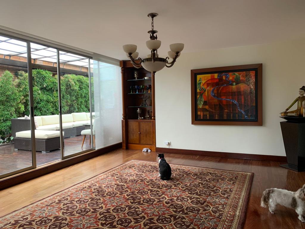 Apartamento en venta en Chicó Alto, Bogotá · foto 3 de 24