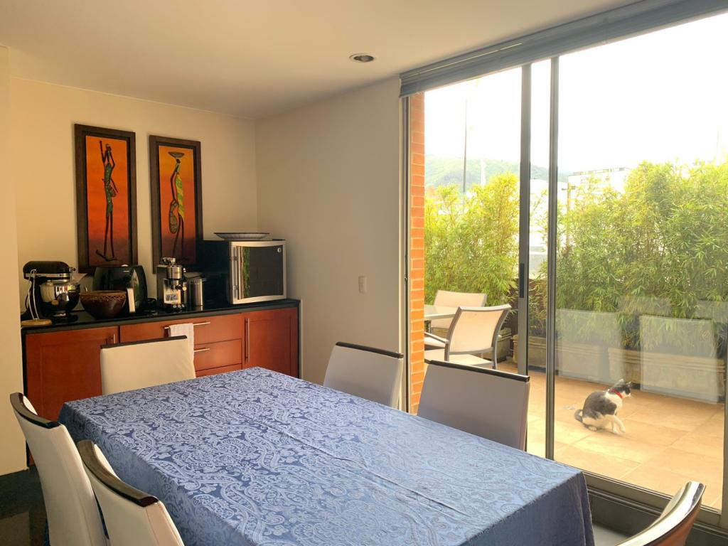 Apartamento en venta en Chicó Alto, Bogotá · foto 8 de 24