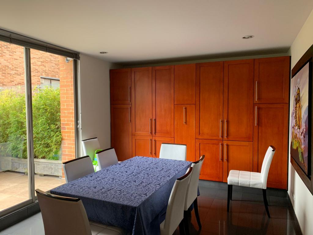 Apartamento en venta en Chicó Alto, Bogotá · foto 9 de 24