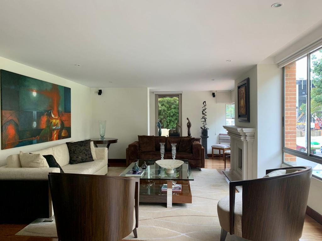 Apartamento en venta en Chicó Alto, Bogotá · foto 11 de 24