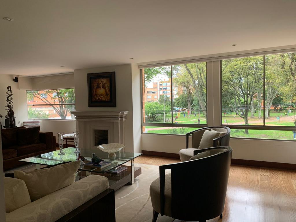 Apartamento en venta en Chicó Alto, Bogotá · foto 12 de 24