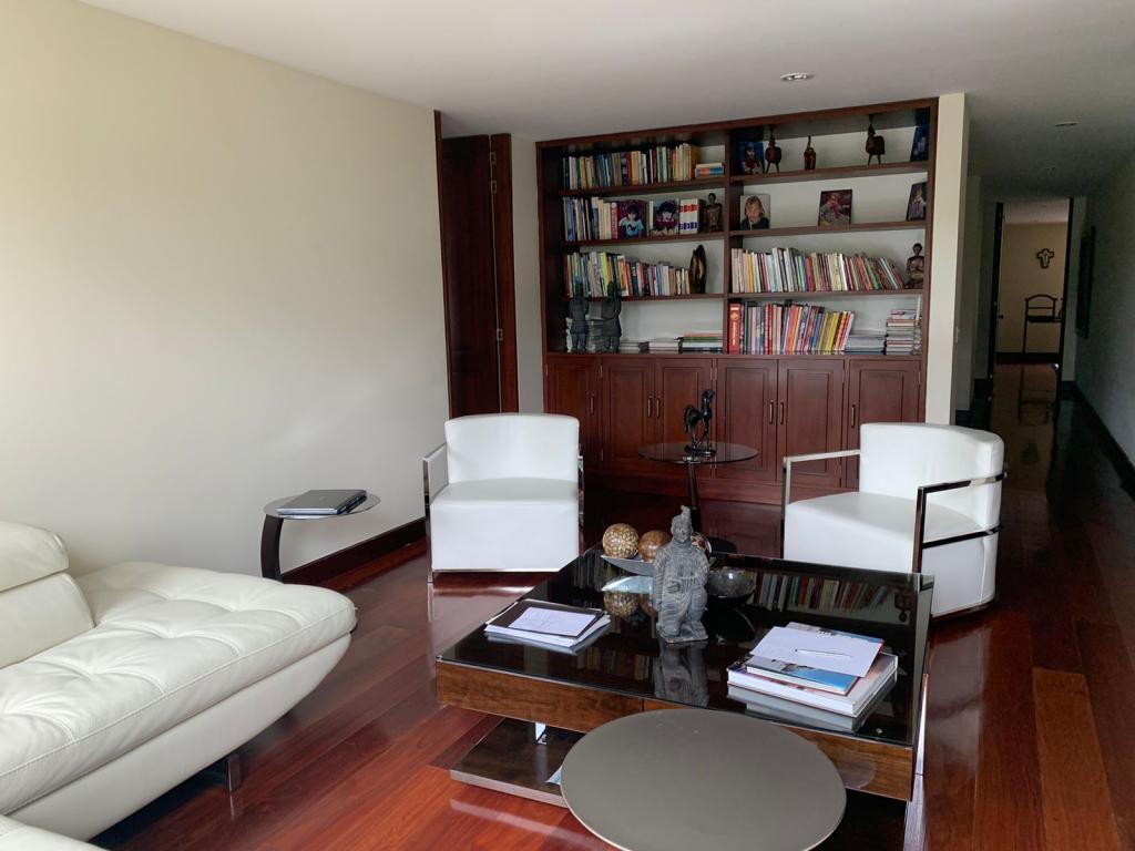 Apartamento en venta en Chicó Alto, Bogotá · foto 18 de 24