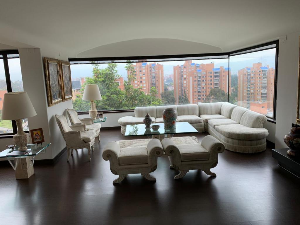 Apartamento en venta en Niza Suba, Bogotá · foto 2 de 18