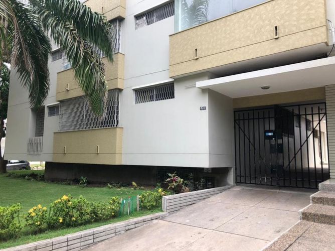 Edificio en venta en El Prado, Barranquilla, 2000 m² · foto 2 de 24