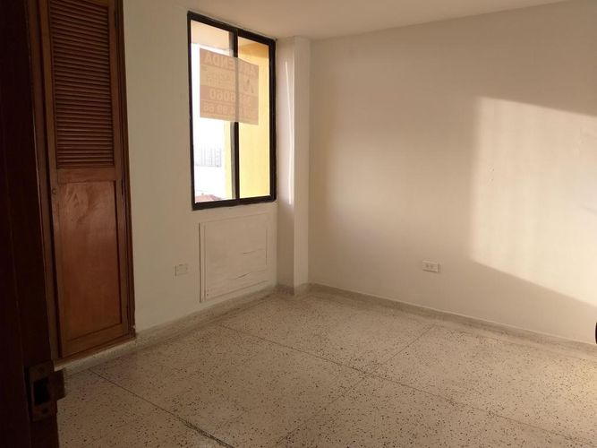 Apartamento de 2 alcobas en venta en El Country, Barranquilla, 79 m² · foto 13 de 20