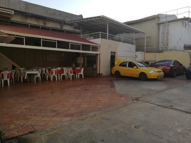 Casa en venta en El Prado, Barranquilla, 629 m² · foto 6 de 9