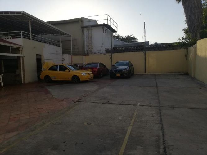 Casa en venta en El Prado, Barranquilla, 629 m² · foto 7 de 9