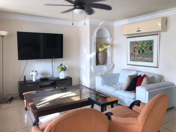 Apartamento de 3 alcobas en venta en Altos De Riomar, Barranquilla, 174 m² · foto 4 de 18