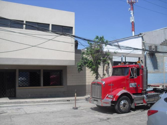 Bodega en venta en Abajo, Barranquilla, 480 m² · foto 2 de 8